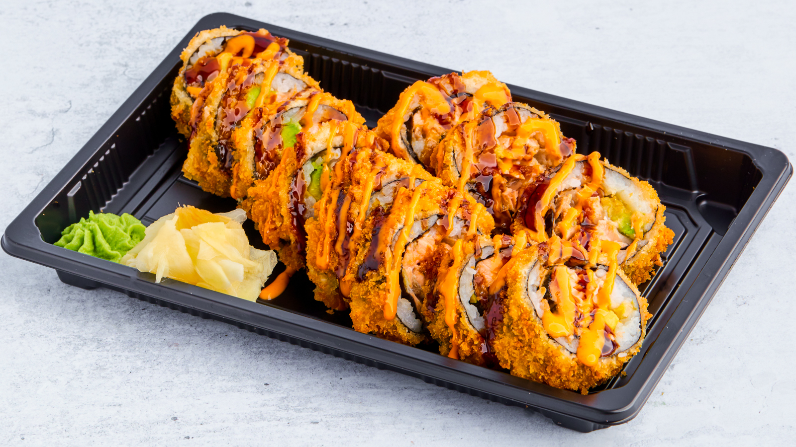 46. Salmon Hot Crispy Futo Maki 12 biter helfritert maki roll